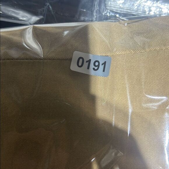 American Rag Khaki Shorts - Picture 6 of 6